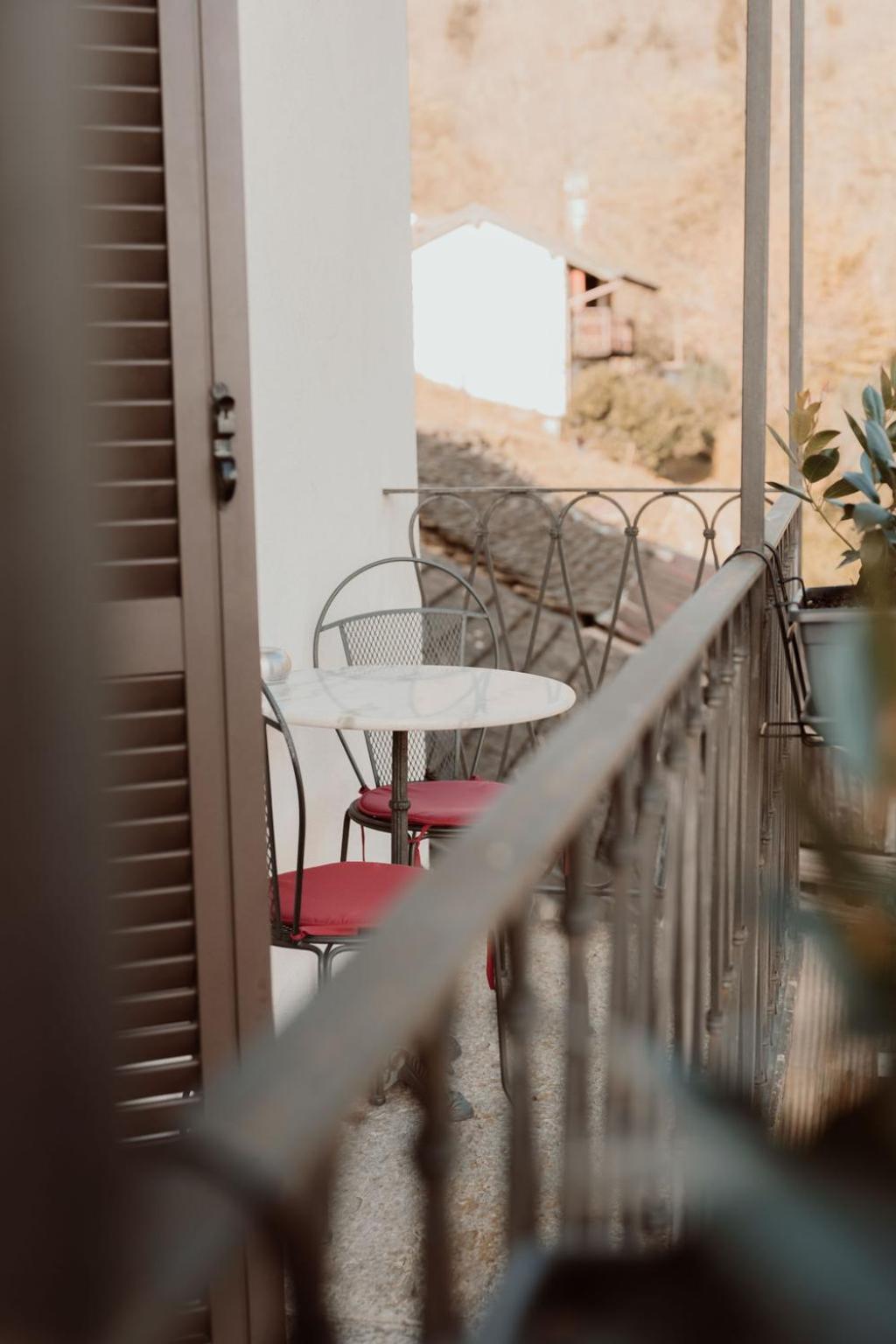Guesthouse Giulietta E Romeo Cossogno Εξωτερικό φωτογραφία