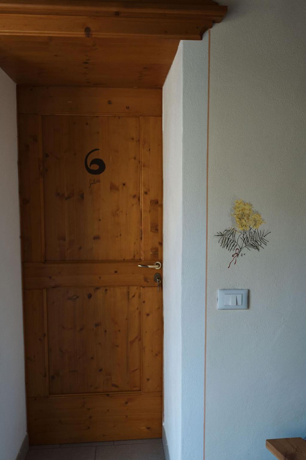 Guesthouse Giulietta E Romeo Cossogno Εξωτερικό φωτογραφία